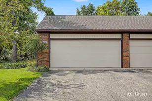 2285 Radcliff Cir SE, Grand Rapids, MI 49546 - Photo 54