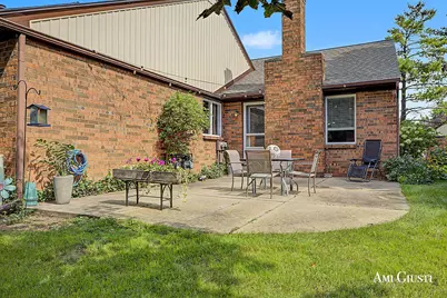 2285 Radcliff Circle SE, Grand Rapids, MI 49546 - Photo 4