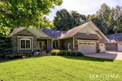 12860 Woodhaven Drive, Grand Haven, MI 49417 - Photo 2