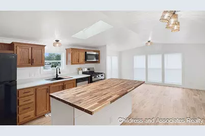 321 Valley Oak Drive, Coopersville, MI 49404 - Photo 4