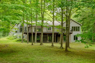 8047 Kraft Ave SE, Caledonia, MI 49316 - Photo 4
