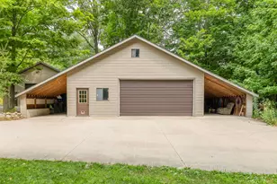 8047 Kraft Ave SE, Caledonia, MI 49316 - Photo 40