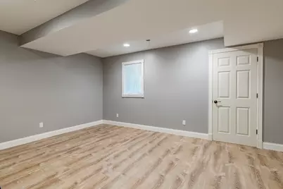 8047 Kraft Avenue SE, Caledonia, MI 49316 - Photo 34