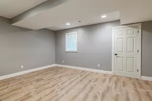 8047 Kraft Ave SE, Caledonia, MI 49316 - Photo 34