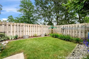 1160 Harbor Point Dr, Muskegon, MI 49441 - Photo 52