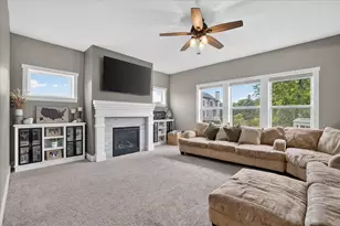 10019 Mulberry Ln, Grand Blanc, MI 48439 - Photo 8