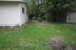 801 Farnsworth Rd, White Lake, MI 48386 - Photo 6