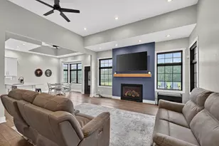 6302 County Farm Rd, Jackson, MI 49201 - Photo 12