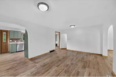 1211 N Blossom Lake Drive, Colon, MI 49040 - Photo 12