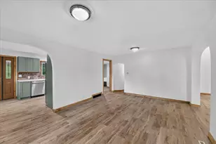 1211 N Blossom Lake Dr, Colon, MI 49040 - Photo 12