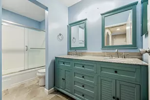 718 Watersedge Dr, Ann Arbor, MI 48105 - Photo 10