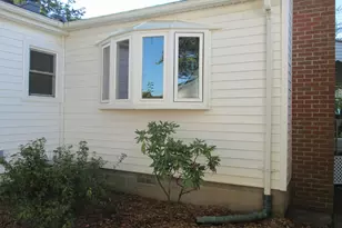 2050 Moeller Ave, Ypsilanti, MI 48198 - Photo 4