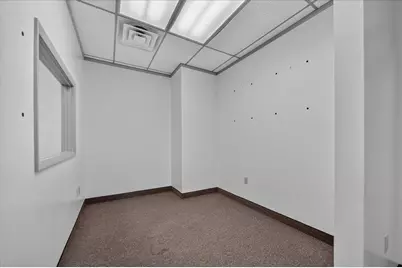950 W Monroe Street #G200, Jackson, MI 49202 - Photo 6