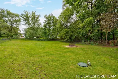 734 E 8th Street, Holland, MI 49423 - Photo 18