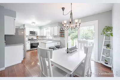 898 Hunt Street SE, Lowell, MI 49331 - Photo 6