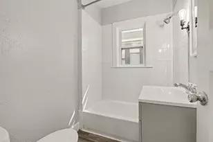 702 Fenimore Ave, Kalamazoo, MI 49048 - Photo 12