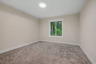1328 Red Fox Ct, Allegan, MI 49010 - Photo 10