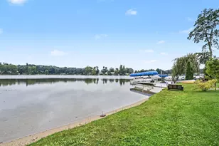 24937 Twin Shore Dr, Dowagiac, MI 49047 - Photo 6