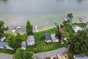 24937 Twin Shore Dr, Dowagiac, MI 49047 - Photo 32