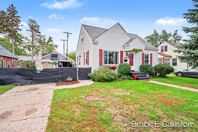 2996 Roosevelt Road, Roosevelt Park, MI 49441 - Photo 4