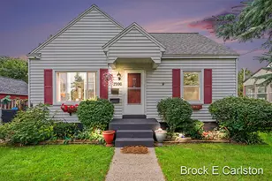 2996 Roosevelt Rd, Roosevelt Park, MI 49441 - Photo 6