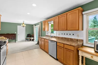 201 Woodrow Avenue S, Battle Creek, MI 49015 - Photo 12
