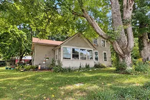 10025 Pulaski Rd, Hanover, MI 49241 - Photo 1