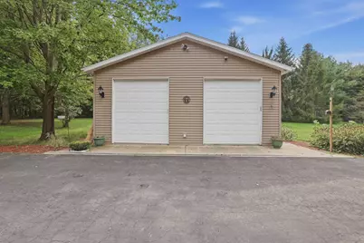 16456 Basswood Road, Three Oaks, MI 49128 - Photo 8
