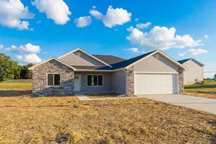 3 Cobblestone Ridge, Tecumseh, MI 49286 - Photo 1