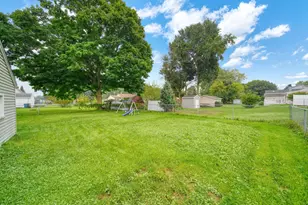 111 Greenleaf St, Onsted, MI 49265 - Photo 40