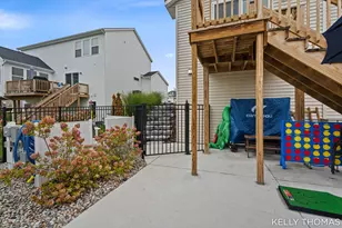 8222 Brickley St, Byron Center, MI 49315 - Photo 96