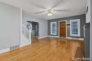 826 Phoenix St, South Haven, MI 49090 - Photo 4