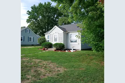 418 E Church Avenue, Reed City, MI 49677 - Photo 2