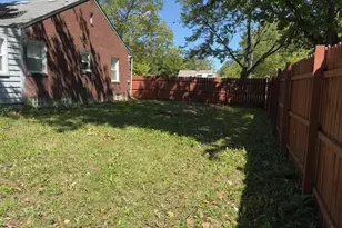 18942 Moross Rd, Detroit, MI 48224 - Photo 2