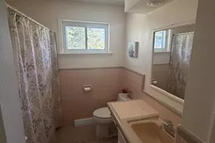 211 Leland Pl, Lansing, MI 48917 - Photo 6