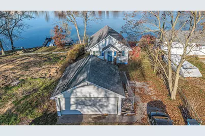 24998 Lakeshore Drive, Dowagiac, MI 49047 - Photo 2