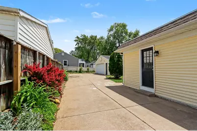 330 N Riverview Drive, Parchment, MI 49004 - Photo 22