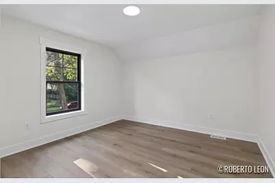 5109 Carson Avenue SW, Wyoming, MI 49548 - Photo 24