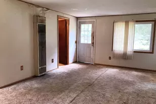 9323 Eva Dr, Crystal, MI 48818 - Photo 12