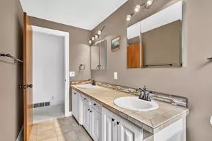 2089 Southwood Ave, Norton Shores, MI 49441 - Photo 30