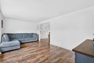 2089 Southwood Ave, Norton Shores, MI 49441 - Photo 8