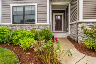 1874 Fox Prairie Rd, Saint Joseph, MI 49085 - Photo 2