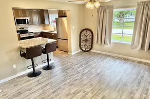 404 W St Joseph St, Watervliet, MI 49098 - Photo 2