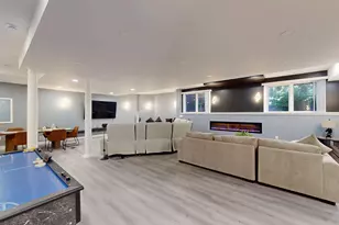 32576 Sanctuary Ct, Farmington Hills, MI 48336 - Photo 26