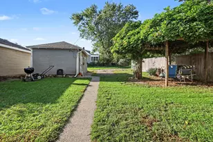 1036 Dickinson St SE, Grand Rapids, MI 49507 - Photo 26