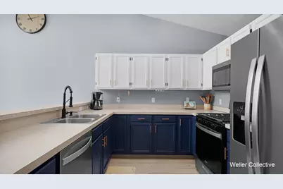 4592 Whisperwood Court SE, Kentwood, MI 49508 - Photo 6