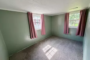 819 S Prospect Ct, Watervliet, MI 49098 - Photo 22