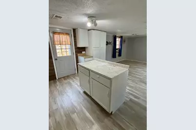 819 S Prospect Court, Watervliet, MI 49098 - Photo 16