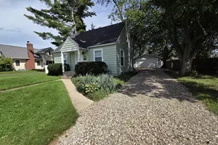 46 N 27th Street N, Battle Creek, MI 49015 - Photo 2