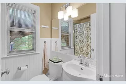1340 Giddings Avenue SE, Grand Rapids, MI 49506 - Photo 16